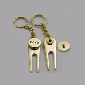 Gold snap on personalized divot tool